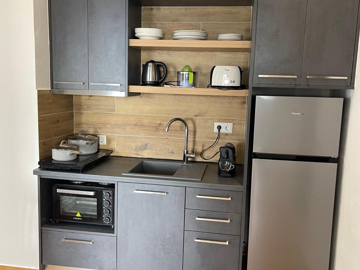 Vladimiros Apartments 바바티 외부 사진