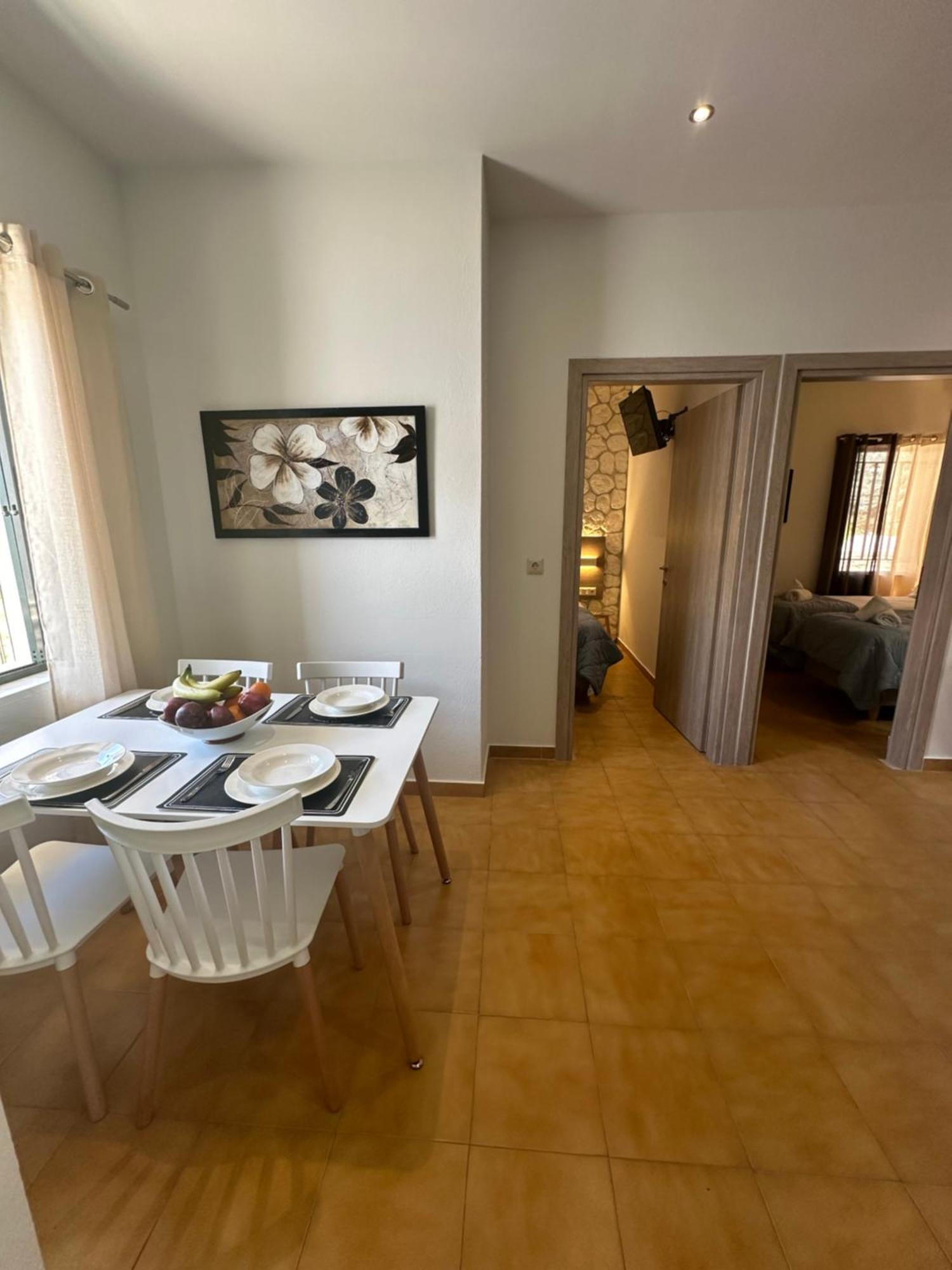 Vladimiros Apartments 바바티 외부 사진