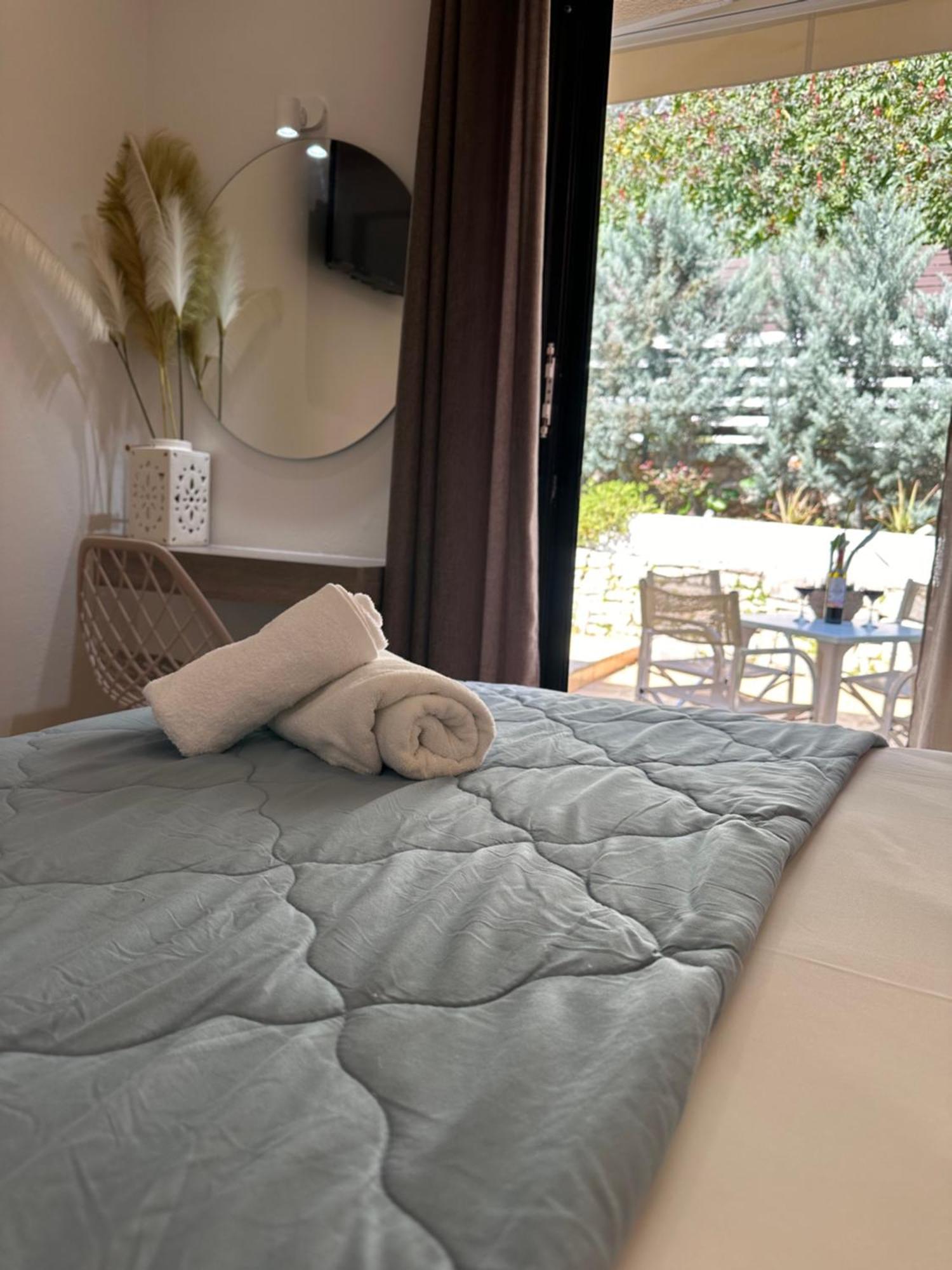 Vladimiros Apartments 바바티 외부 사진